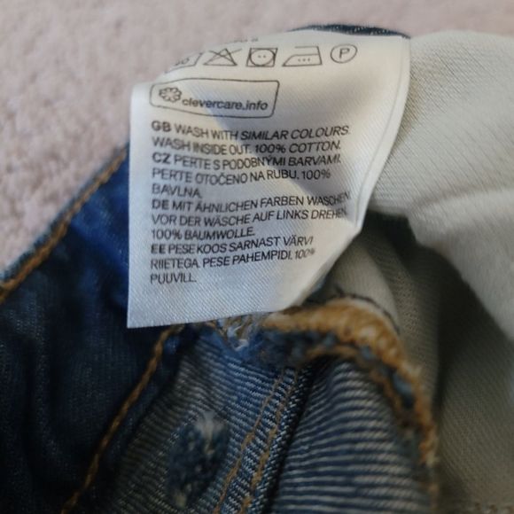 H&M Divided Raw Hem Denim Mini Skirt - Picture 7 of 7